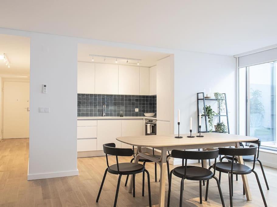 Saldanha Spacious With Ac Terrace And Garage Apartment Lisbon