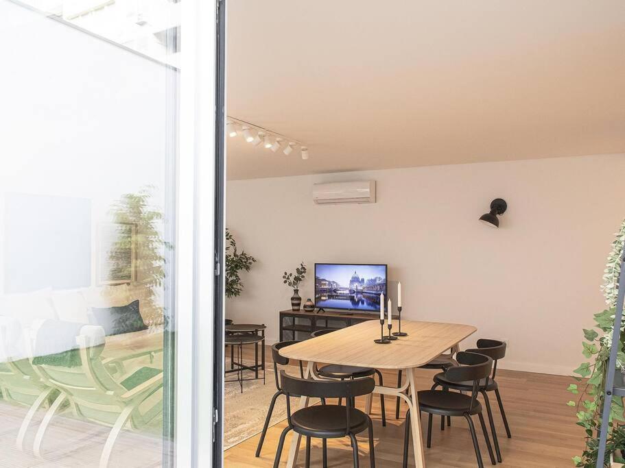 Apartment Saldanha Spacious With Ac Terrace And Garage